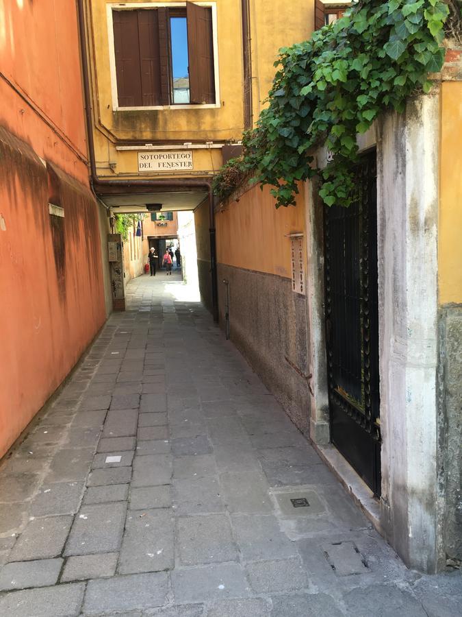 Appartamento Carbona Sconta Veneţia Exterior foto